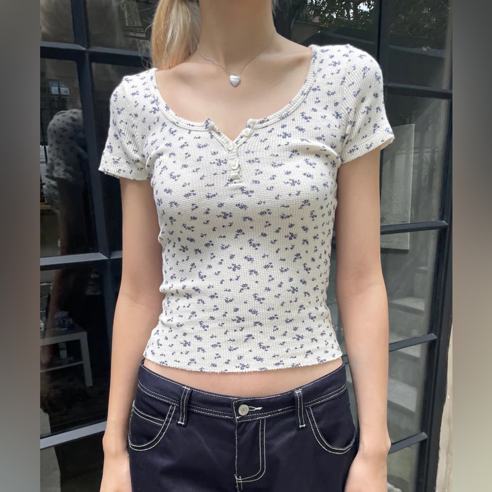 Brandy Melville Zelly Floral Ribbed Button Front Top